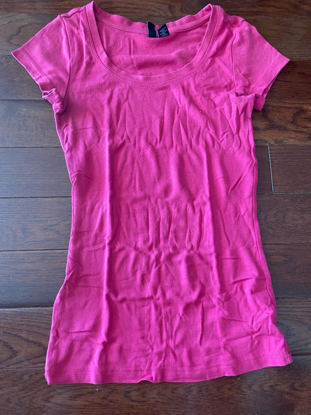 Cynthia Rowley Scoop Neck Short Sleeve Tee in Bright Pink